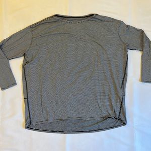 Lululemon Back in Action Longsleeve Tee